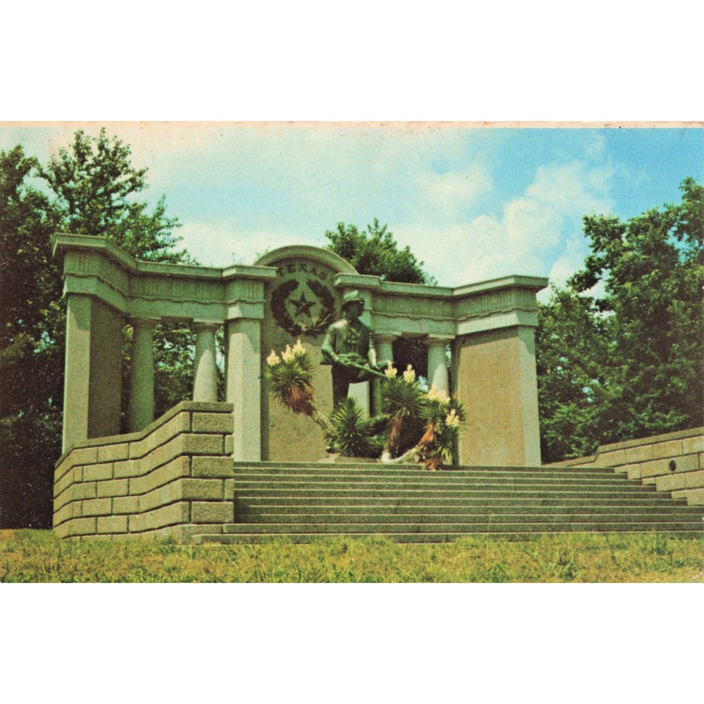 Vicksburg NMP Texas Monument Chrome Postcard Plastichrome Civil War MS Unposted